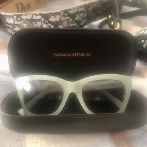 Banana Republic Women’s Sunglasses